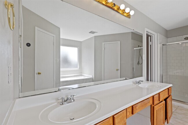 Building Photo - 2019 Ruffian Ln