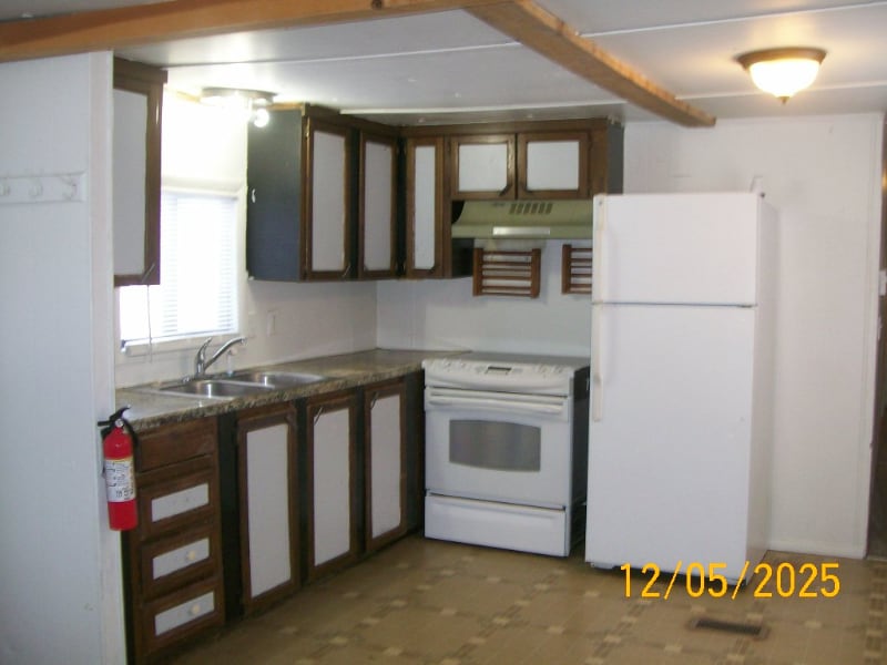 Building Photo - 3098 Springhill Rd