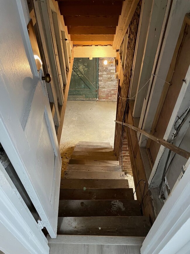 Building Photo - 3 BED, 1 BATH HOME IN ASHEBORO
