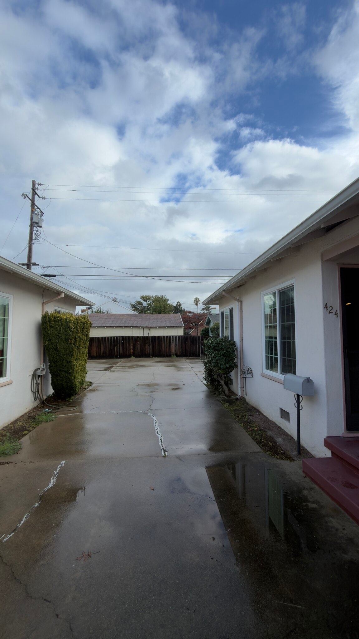 Building Photo - 424 S Frances St