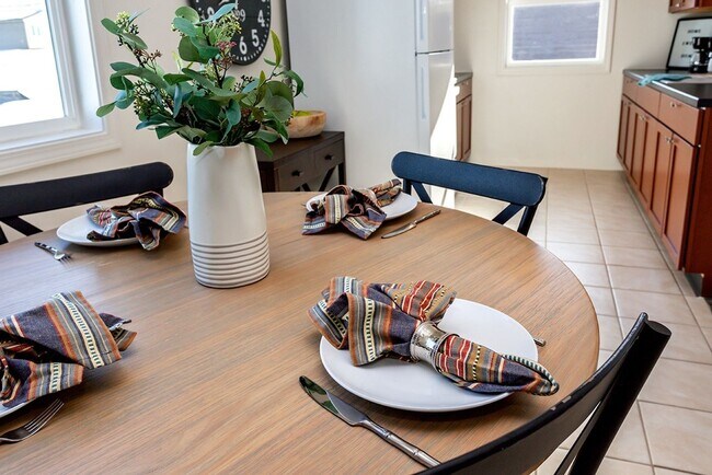 Building Photo - 3 Bedroom Homes for rent in Pleasant HIll, IA