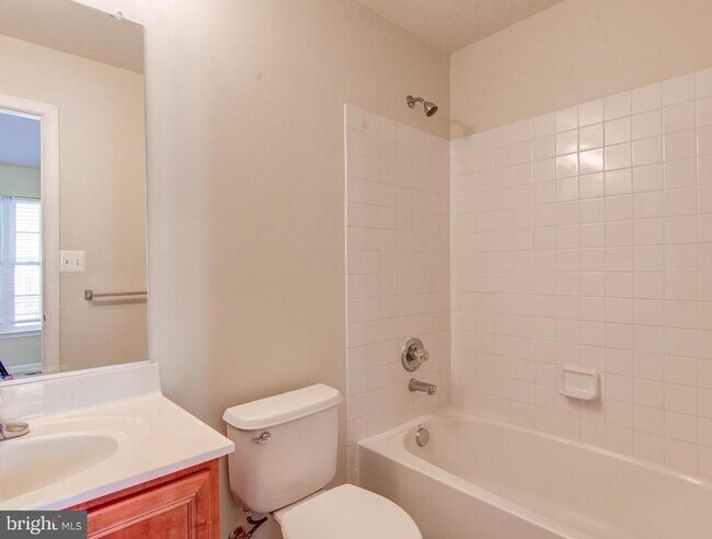 Building Photo - 42797 Flannigan Terrace