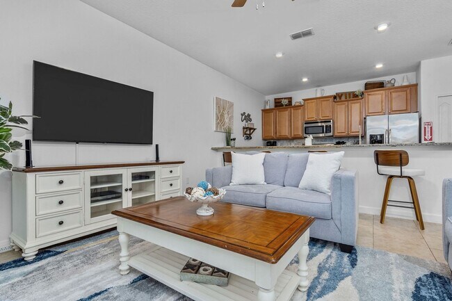 Building Photo - Stunning 4BR Resort Home in Four Corners, ...