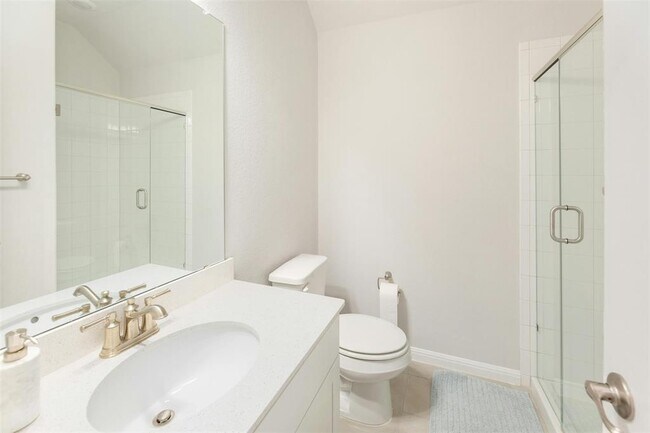 Building Photo - 6805 Covina Ln