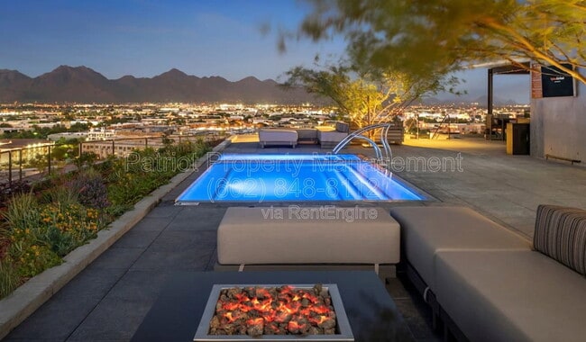 Building Photo - 7120 E Kierland Blvd