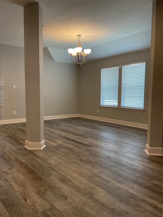 Building Photo - 21903 Grand Brook Ln