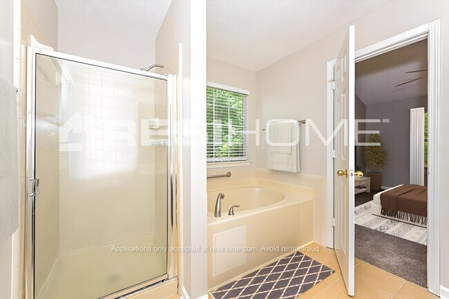 Building Photo - 5848 Rex Mill Dr