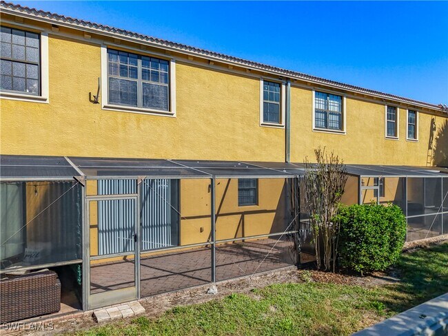 Building Photo - 7376 Bristol Cir