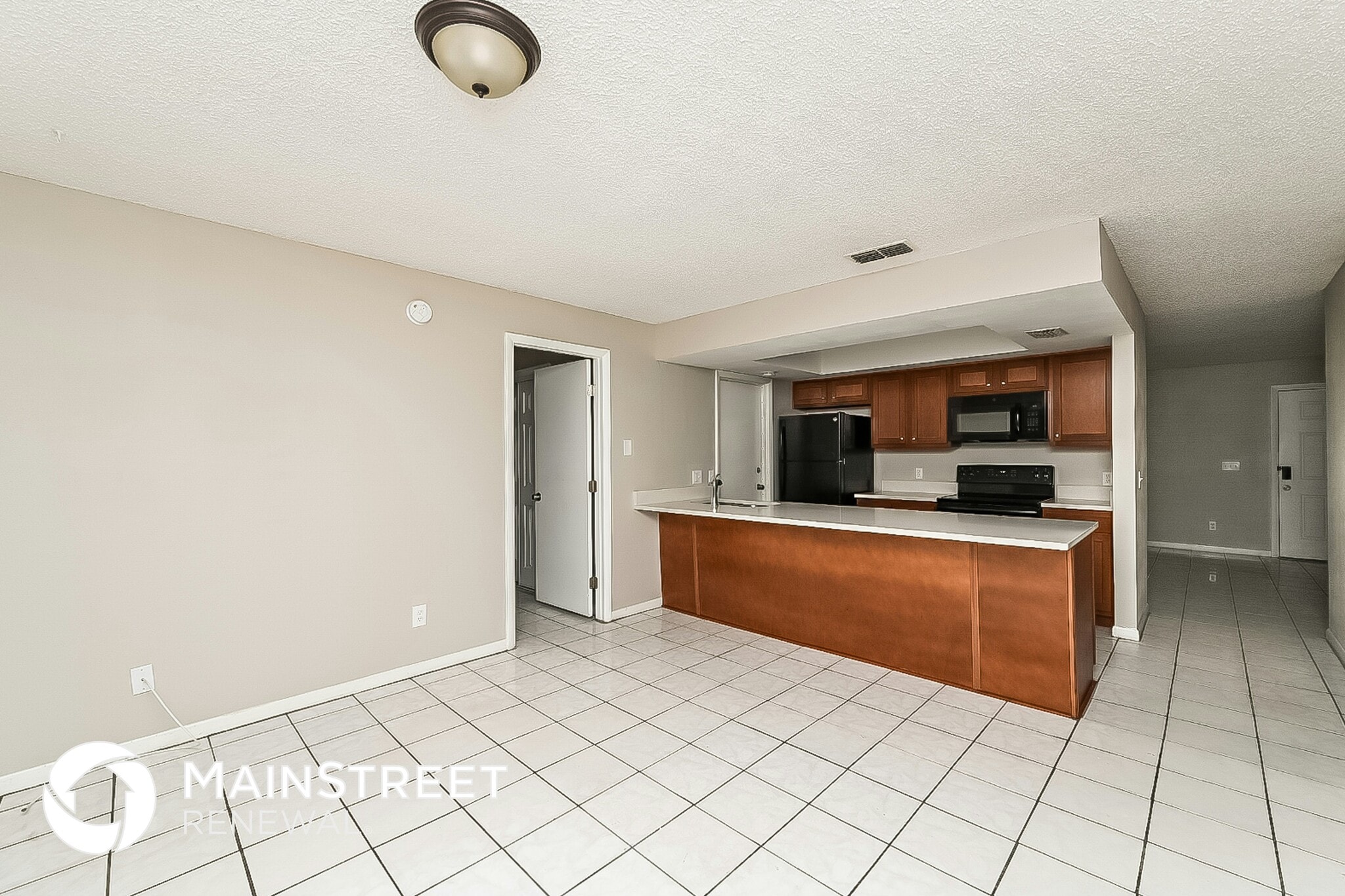 Building Photo - 2608 Hampton Park Pl