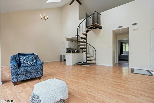 Building Photo - 5 Telluride Ct
