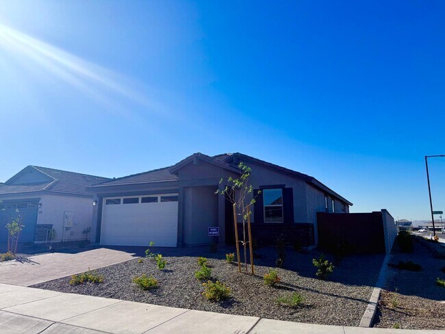 Building Photo - 24245 W Raymond St