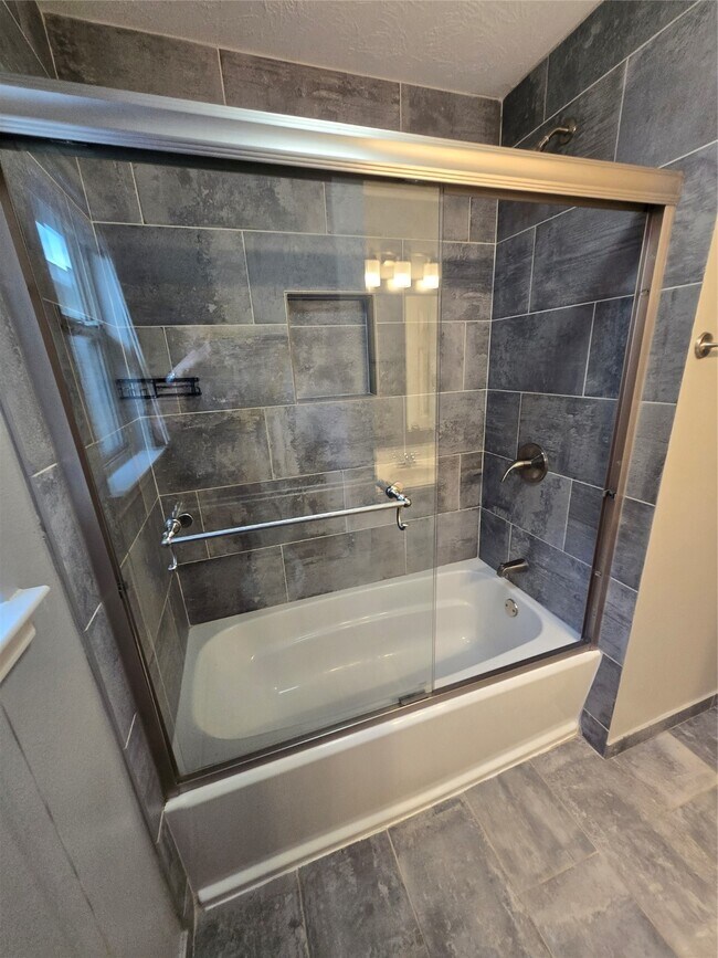 Building Photo - 5106 Prosperity Cir