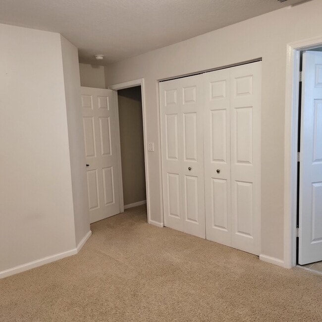 Building Photo - 509 Alejandro Ln