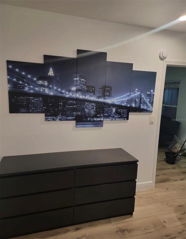 Building Photo - 2302 Rochelle Ave