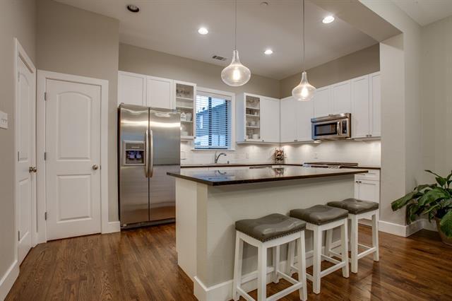 Building Photo - 4211 Rawlins St