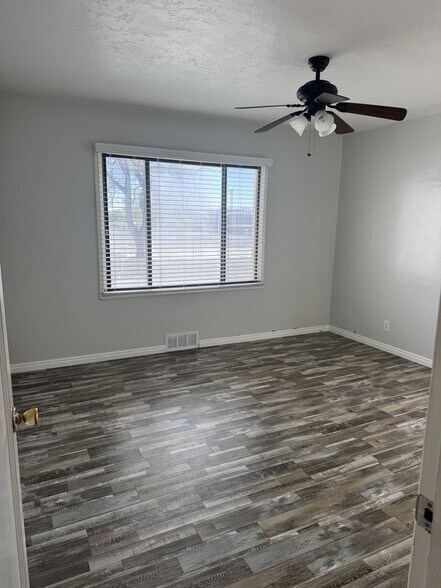 Building Photo - 8719 W 3100 S