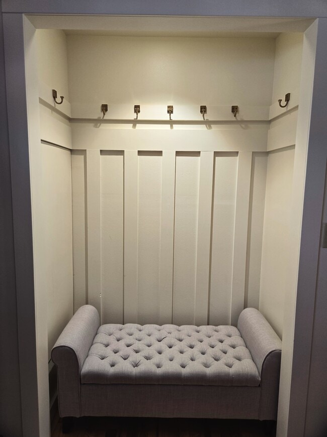 Building Photo - S43W30464 Stone Gate Ln