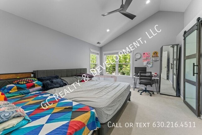 Building Photo - 100 Chatsworth Cir