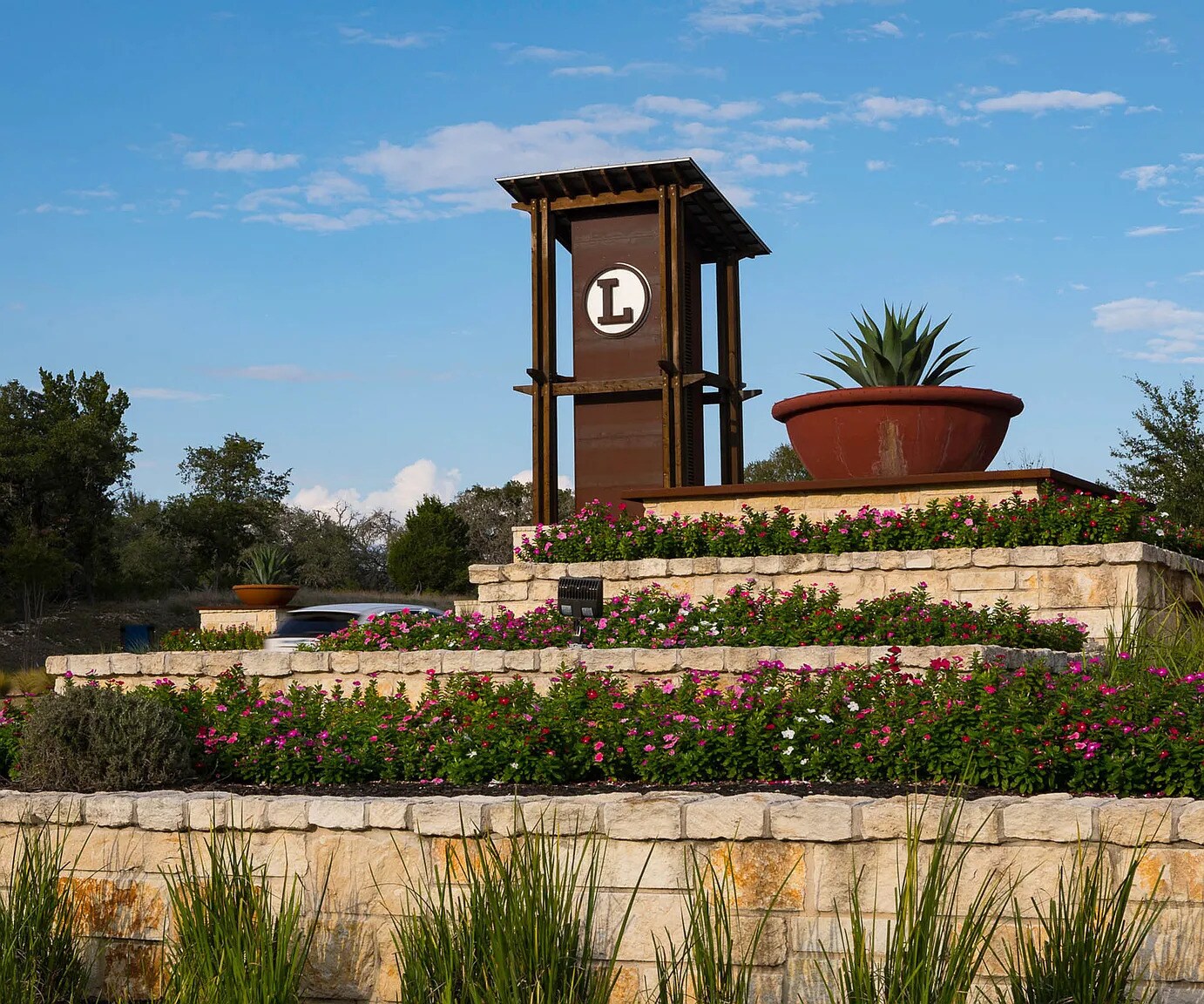 Larkspur Community Entrance - 512 Turkey Creek Cv