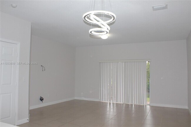 Building Photo - 3558 NW 29th Ct