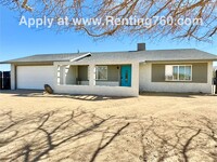 Building Photo - Newly Remodeled/Updated 3 bedroom 2 bathro...