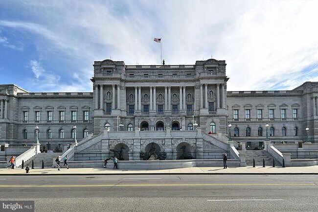 Building Photo - 1844 3rd St NW