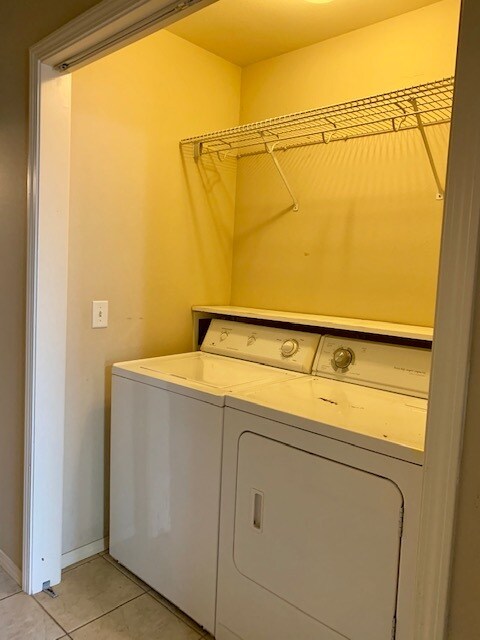 Building Photo - 4100 SW Shadowrock Pl