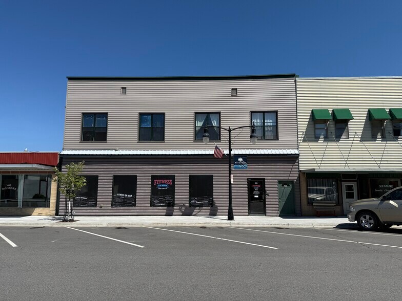 Building Photo - 206 N Main Ave