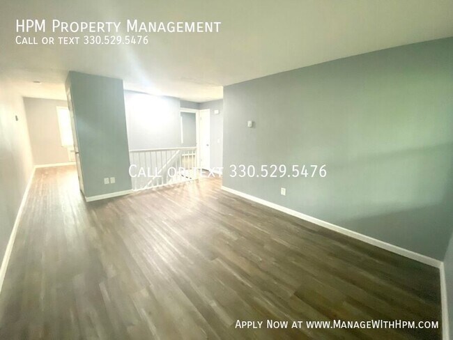 Building Photo - 1021 Pittsburgh Ave NW-