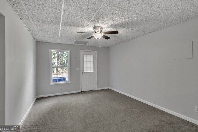 Building Photo - 3633 Elinburg Cove Trail NE
