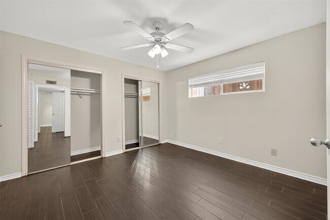 Building Photo - 2020 Huldy St