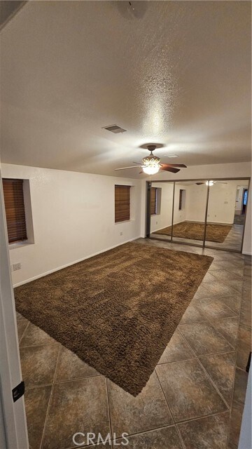 Building Photo - 141 W Pleasant View Ave