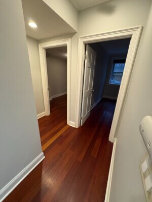 Building Photo - 106 E Brookline St