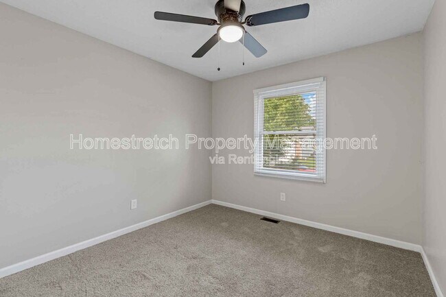 Building Photo - 1117 Athena Way