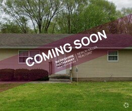 Building Photo - 2 Bedroom Duplex on North Side