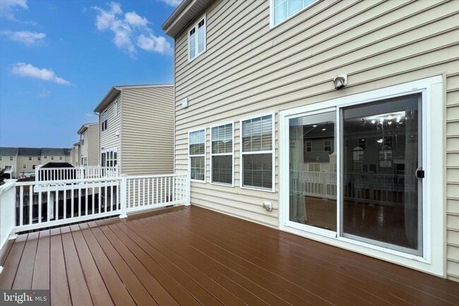 Building Photo - 25771 Double Bridle Terrace