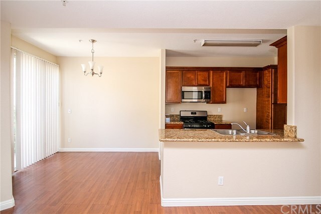 Building Photo - 13133 Le Parc Blvd