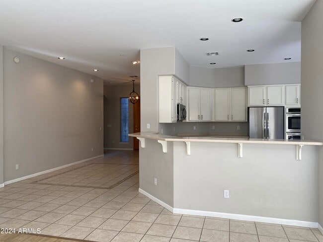 Building Photo - 7711 E Thunderhawk Rd