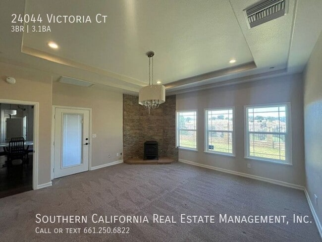 Building Photo - 24044 Victoria Ct
