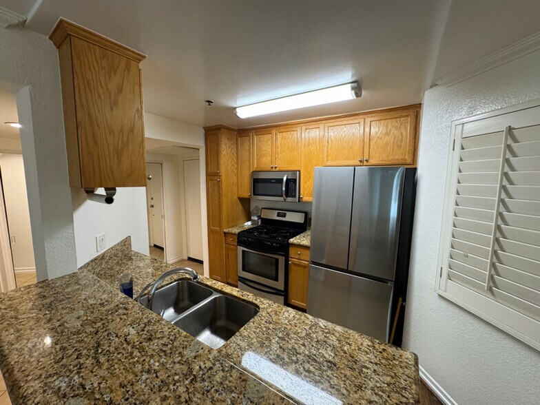 Building Photo - 4401 Sepulveda Blvd