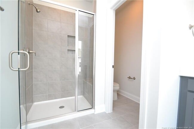 Building Photo - 1509 Village Hall Ln