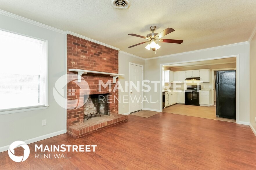 Building Photo - 2349 Swindon Ln