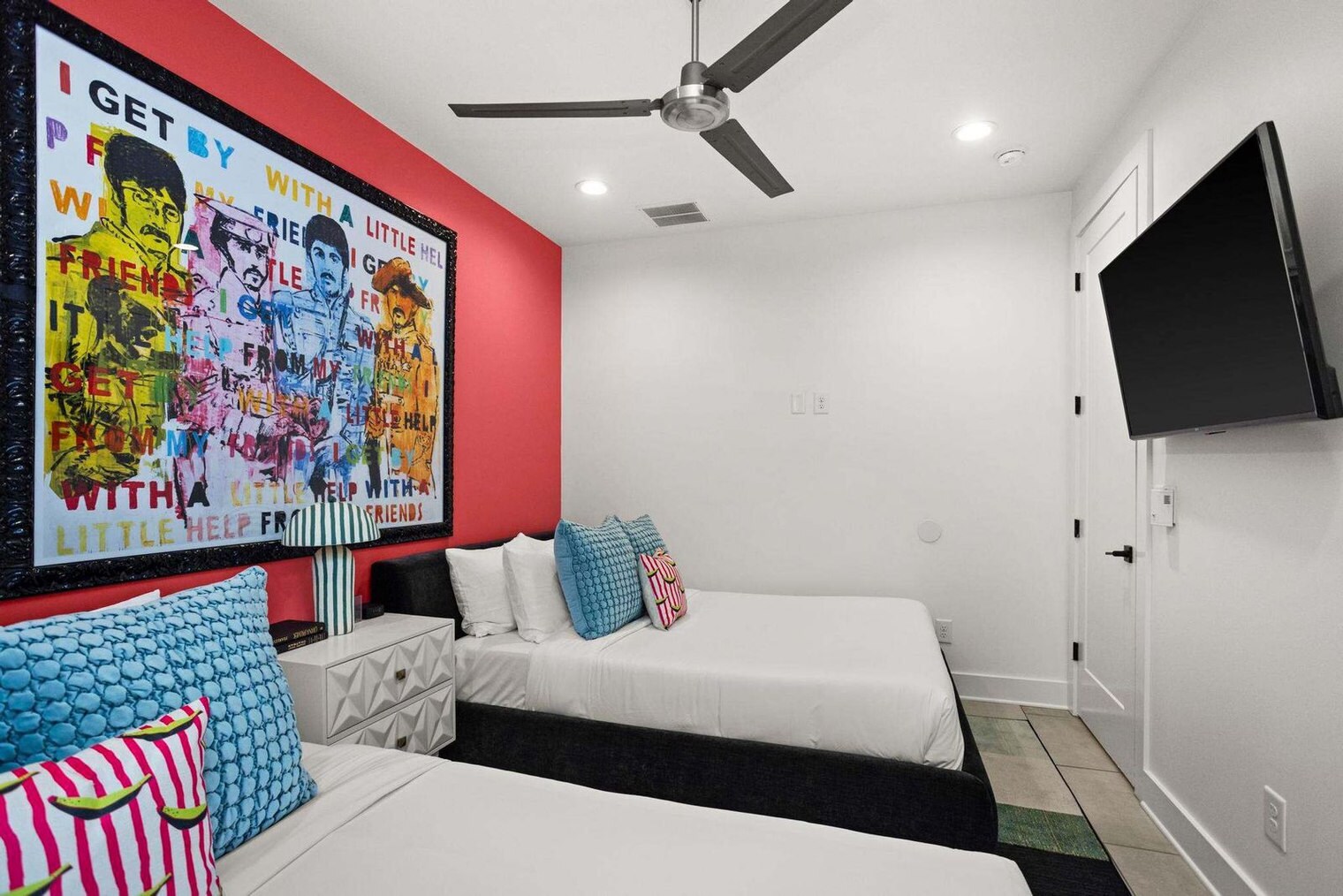 Building Photo - 1708 8th Ave S