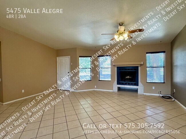 Building Photo - 5475 Valle Alegre