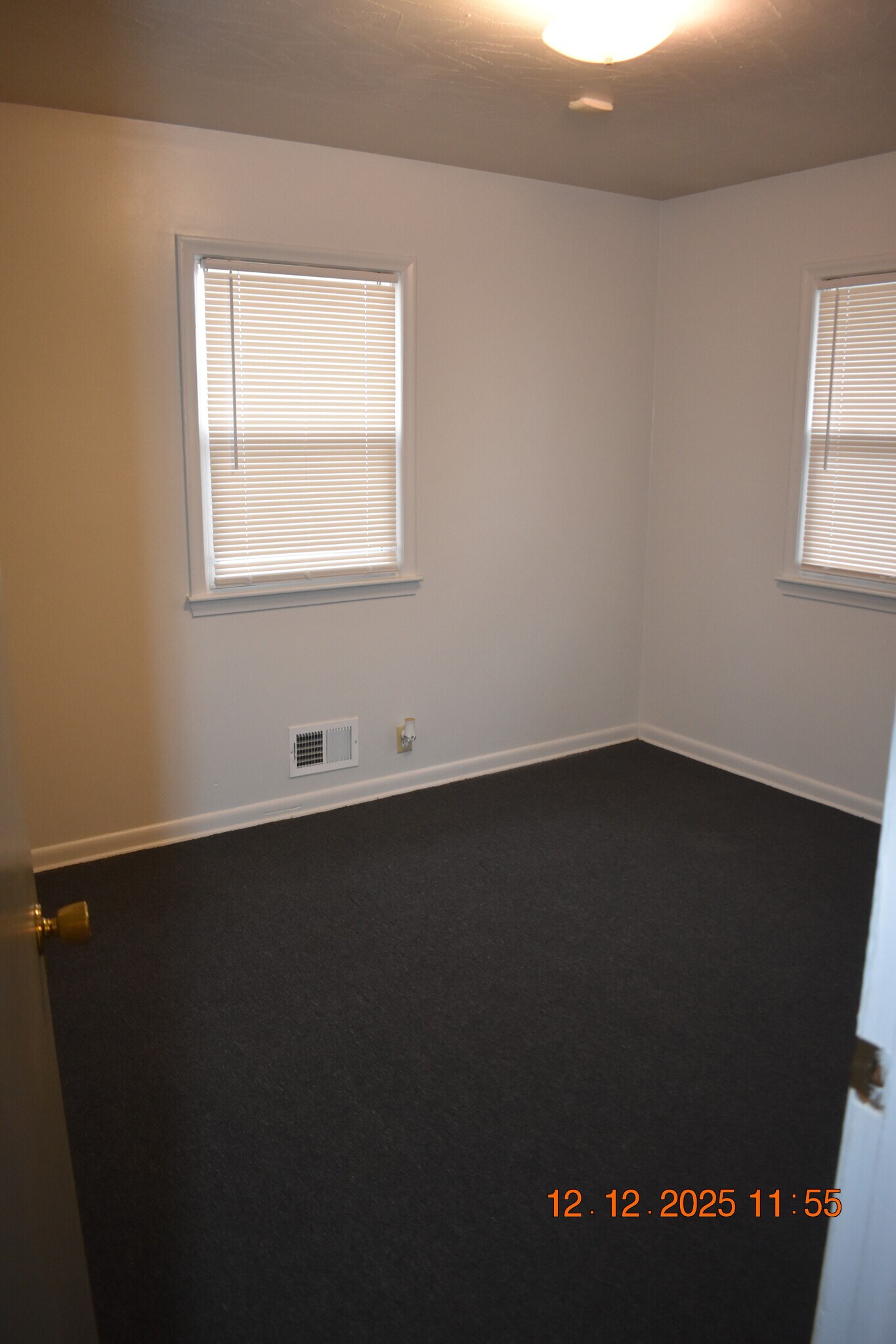 Building Photo - 5513 N 37th St