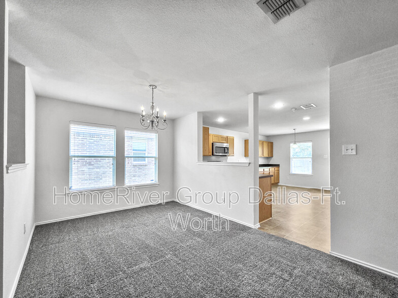 Building Photo - 4012 Country Ln