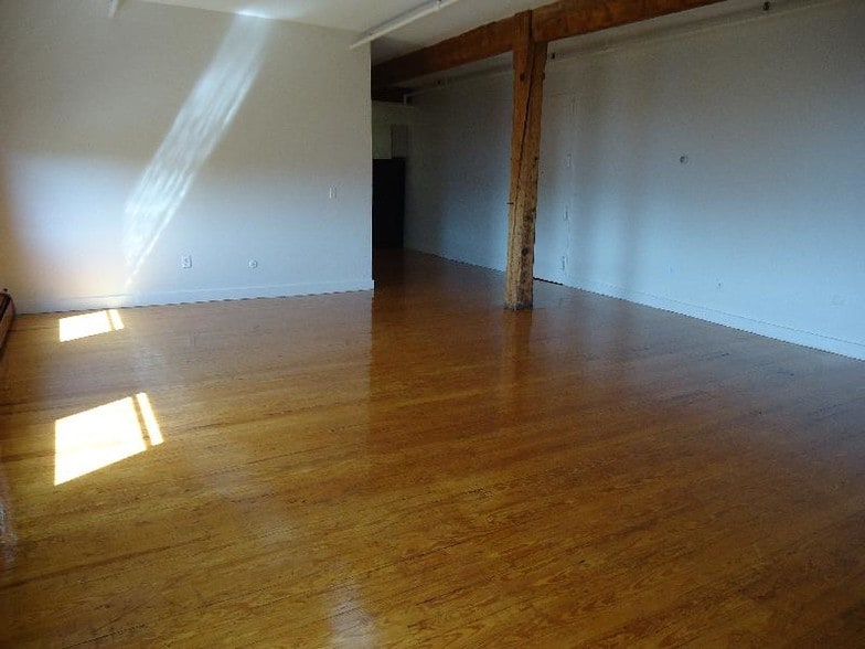 Building Photo - 791 Tremont St