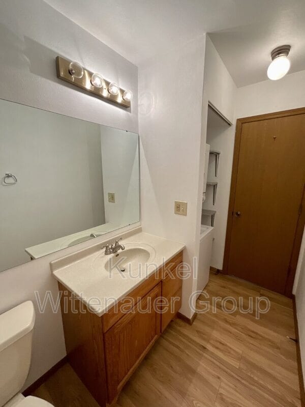 Building Photo - 166 Eagle Ridge