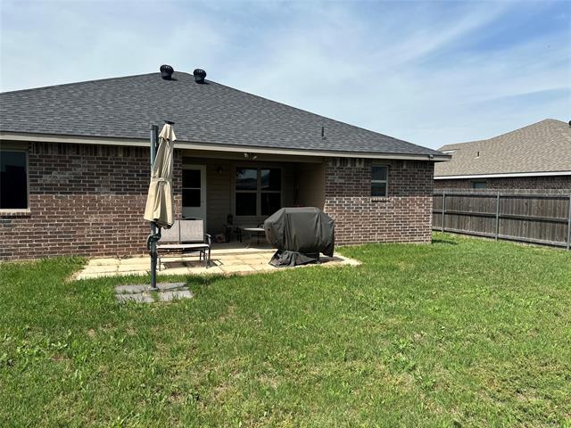 Building Photo - 5717 Foxfire Dr