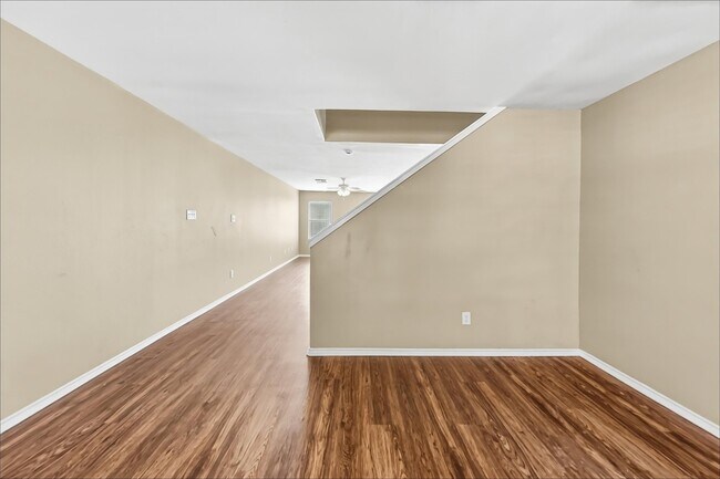 Building Photo - 503 Pine Cluster Ct